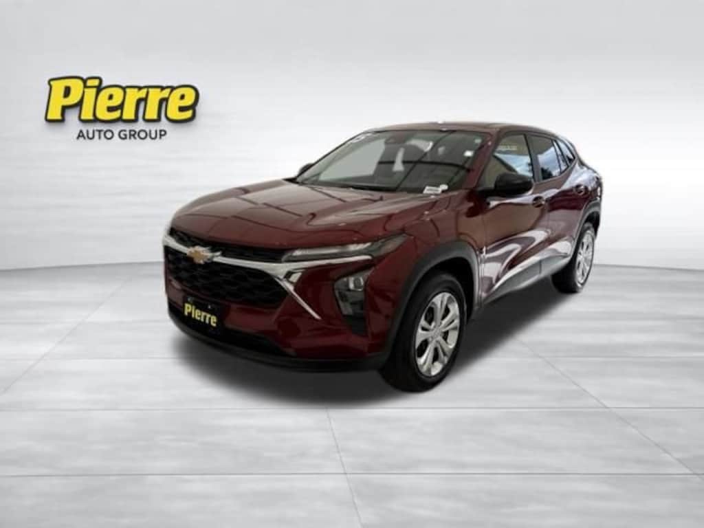 Used 2025 Chevrolet Trax LS SUV