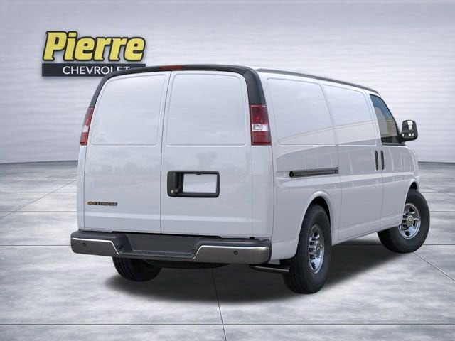 2026 Chevrolet Express Cargo Work Van - Photo 4