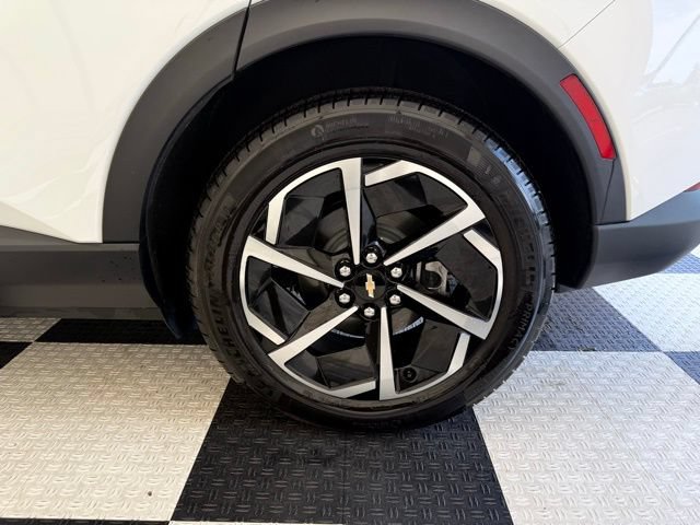 2026 Chevrolet Equinox EV 2LT - Photo 11