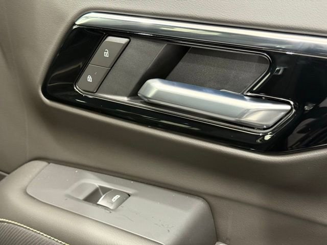 2026 Chevrolet Tahoe Premier - Photo 28