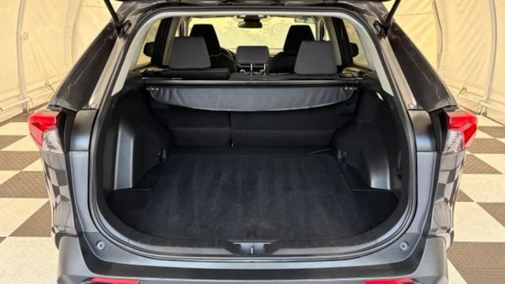 Used 2025 Toyota RAV4 XLE