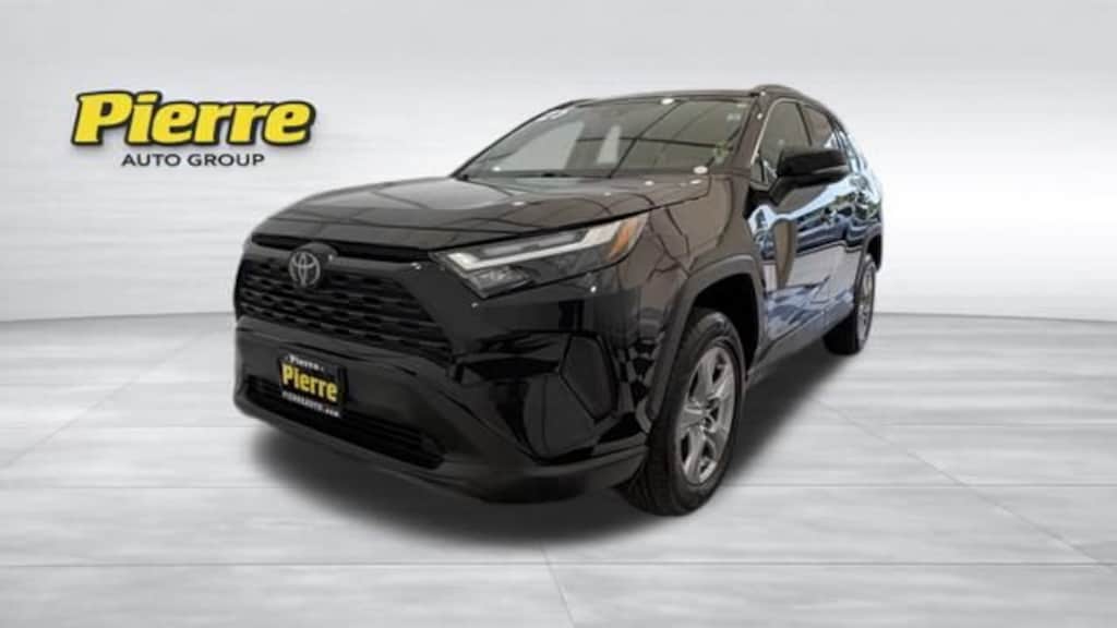 Used 2025 Toyota RAV4 XLE