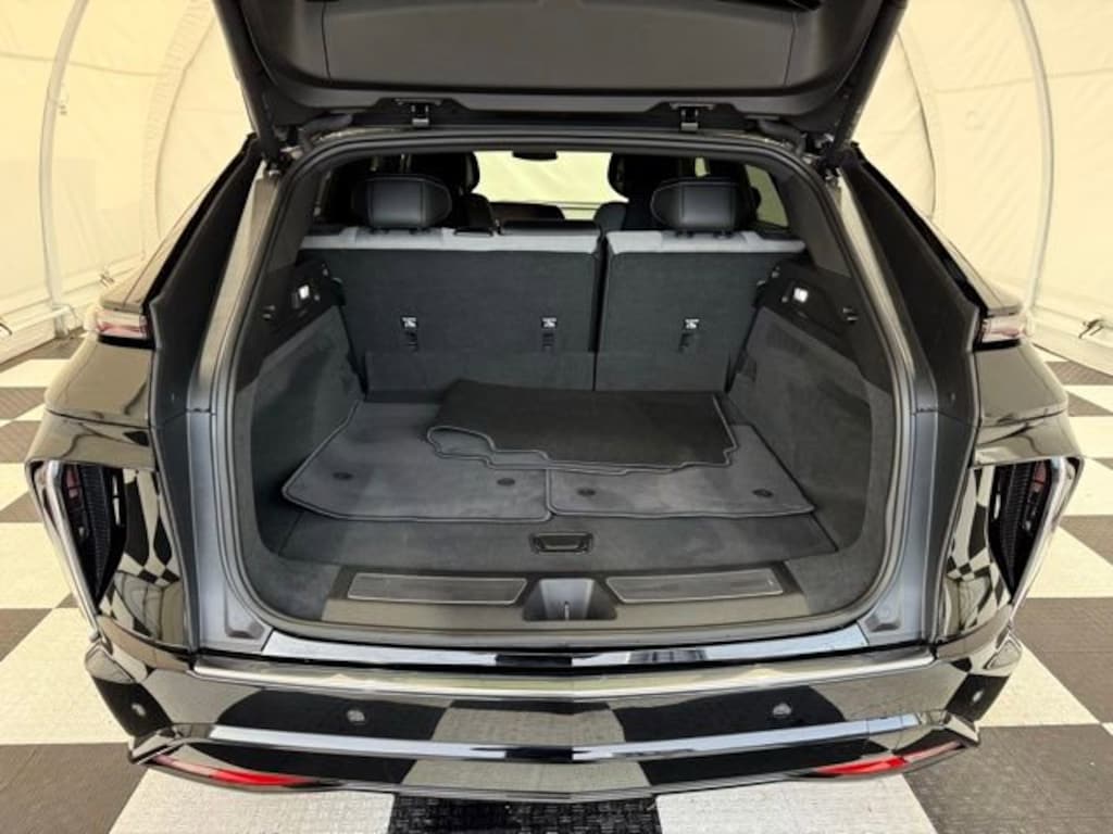 Used 2024 CADILLAC LYRIQ Tech SUV