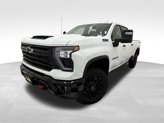 2026 Chevrolet Silverado HD LTZ's photo