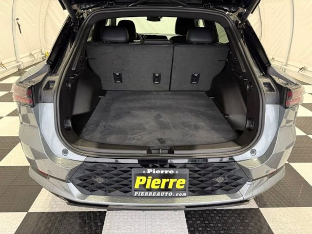 Used 2024 Chevrolet Equinox EV RS SUV