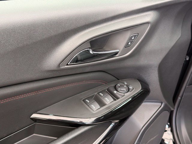 2026 Chevrolet Trax RS - Photo 15