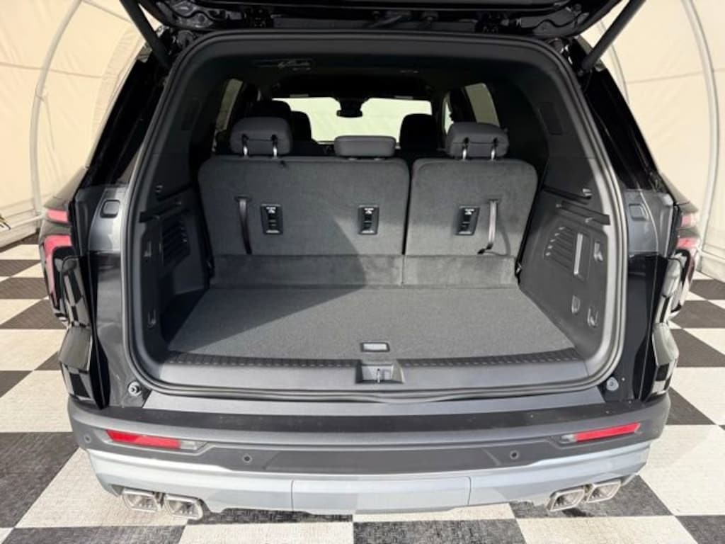 New 2026 Chevrolet Traverse LT SUV