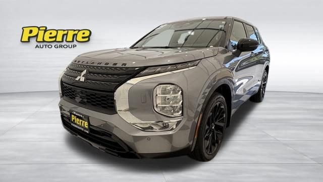 2023 Mitsubishi Outlander SE Black Edition S-AWC's photo