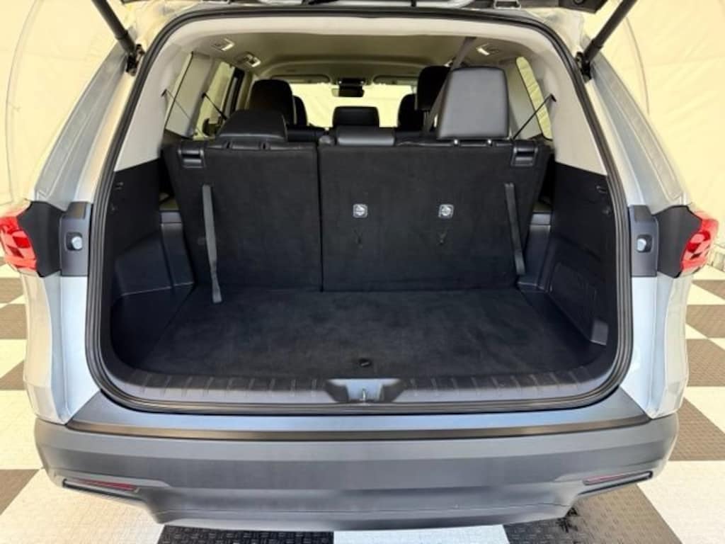 Used 2025 Toyota Grand Highlander XLE