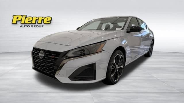2024 Nissan Altima SR