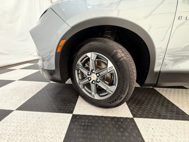 2025 Chevrolet Blazer 2LT - Photo 11