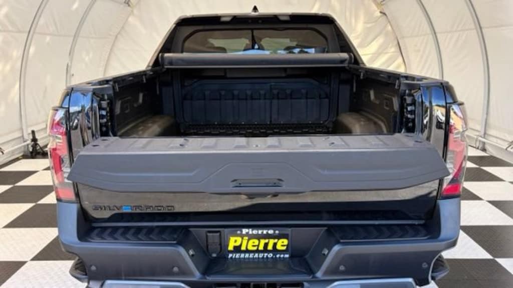 Used 2026 Chevrolet Silverado EV Trail Boss - Max Range Truck