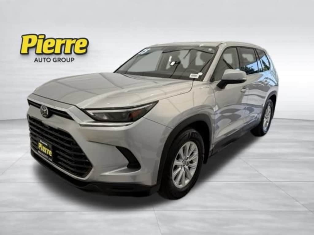 Used 2025 Toyota Grand Highlander XLE
