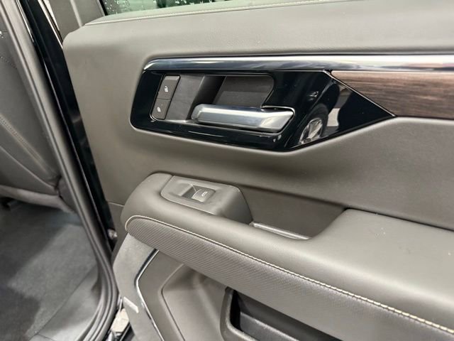 2026 Chevrolet Tahoe Premier - Photo 32