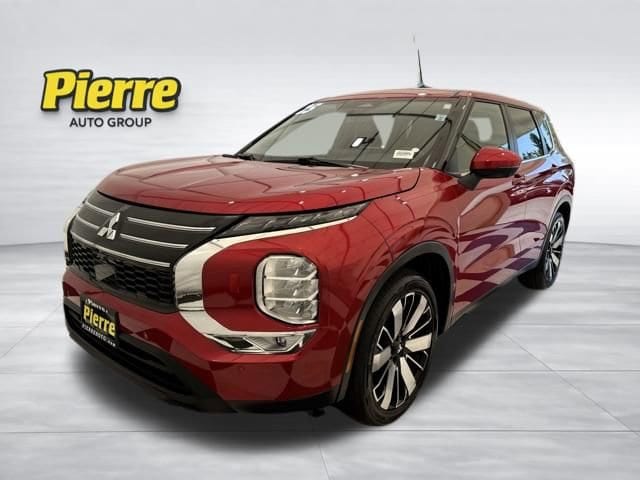 2025 Mitsubishi Outlander SE S-AWC's photo