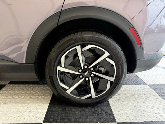 2026 Chevrolet Equinox EV 2LT - Photo 11
