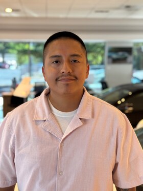 Staff member JIMMY CHITACAPA from ID_094144