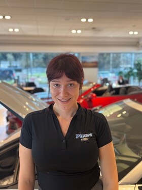 Staff member KATIE BOUNDS from ID_094144