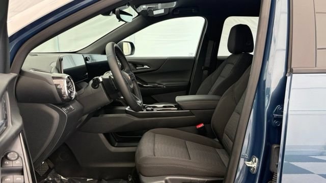 2026 Chevrolet Equinox LT - Photo 12
