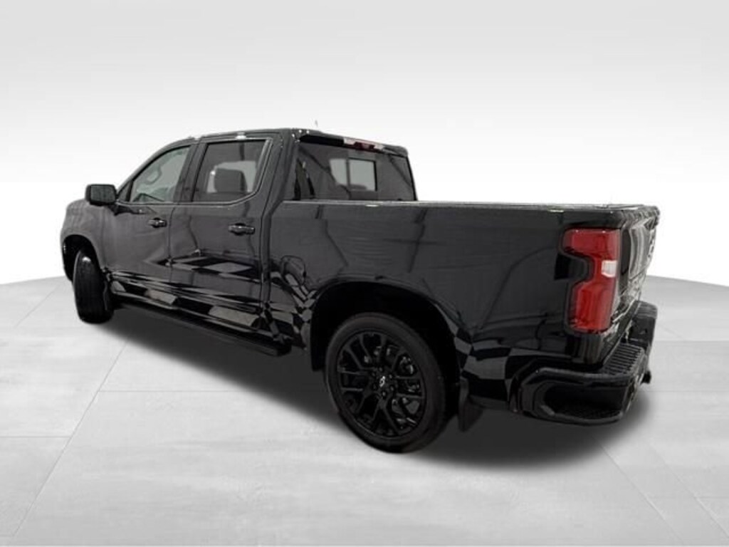 Used 2025 Chevrolet Silverado 1500 High Country Truck