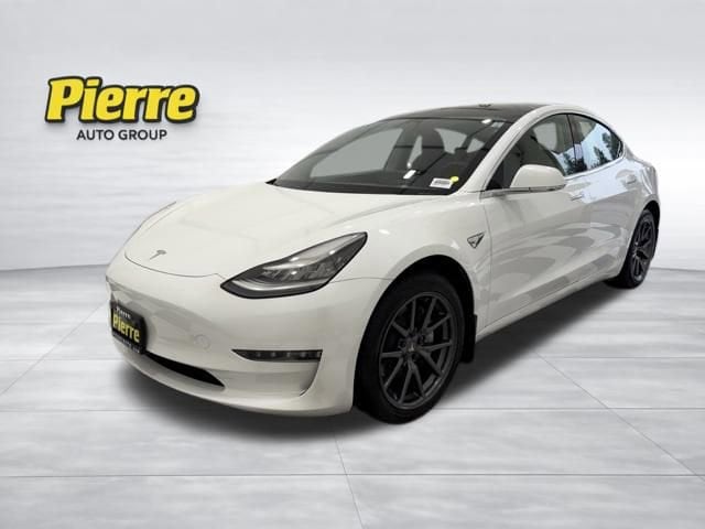 2020 Tesla Model 3 Standard Range Plus's photo