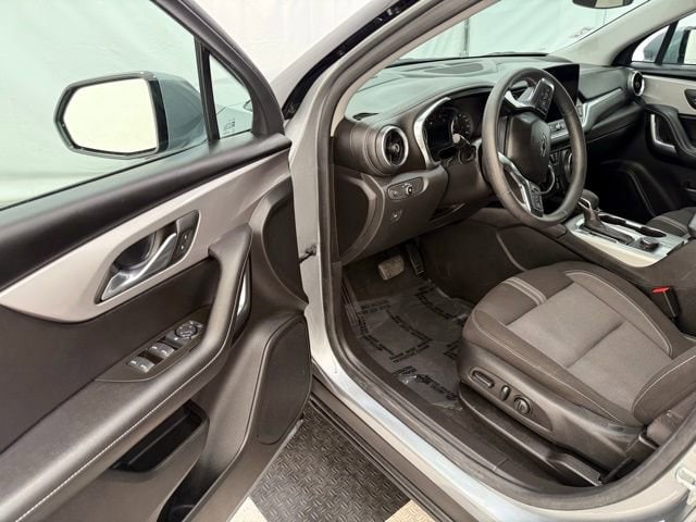 2025 Chevrolet Blazer 2LT - Photo 31