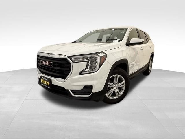 2024 GMC Terrain SLE's photo