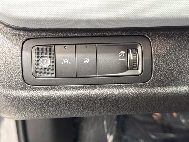 2027 Chevrolet Bolt LT - Photo 43