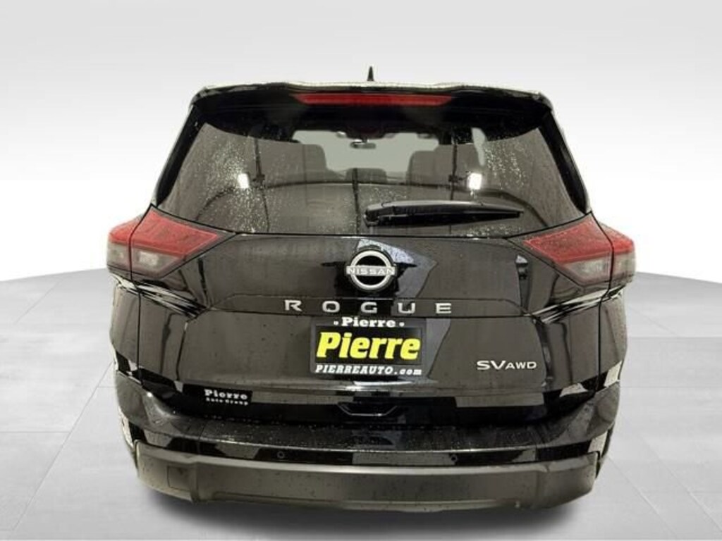 Used 2024 Nissan Rogue SV