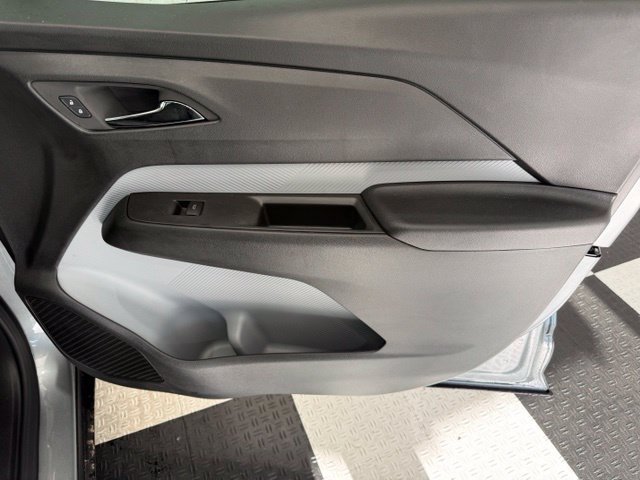 2027 Chevrolet Bolt LT - Photo 32