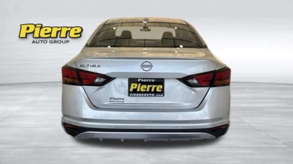 Used 2025 Nissan Altima SV