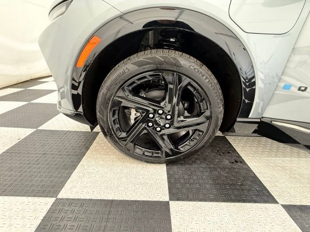 2026 Chevrolet Equinox EV RS - Photo 10