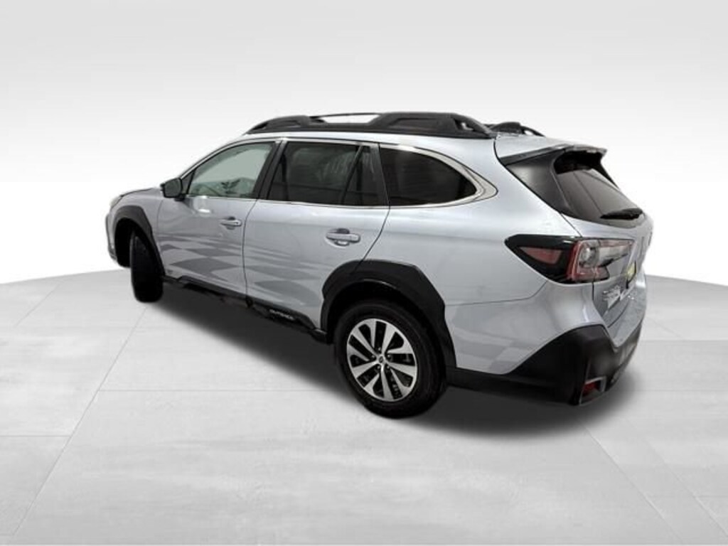 Used 2023 Subaru Outback Premium
