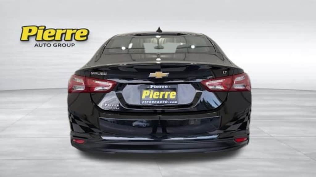 Used 2022 Chevrolet Malibu LT Car