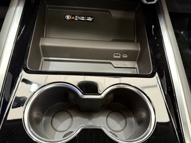 2025 Chevrolet Suburban RST - Photo 46