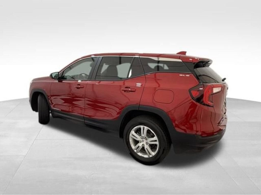 Used 2024 GMC Terrain SLE SUV