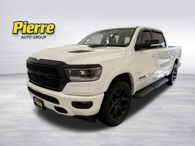 2022 RAM 1500 Laramie 4x4 Crew Cab 5'7's photo