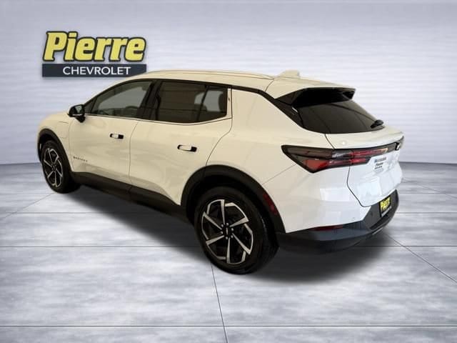 2026 Chevrolet Equinox EV 2LT - Photo 2