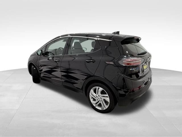 Used 2022 Chevrolet Bolt EV LT with VIN 1G1FW6S08N4122042 for sale in Seattle, WA
