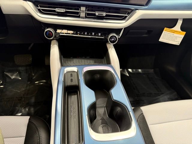 2026 Chevrolet Equinox EV 2LT - Photo 35