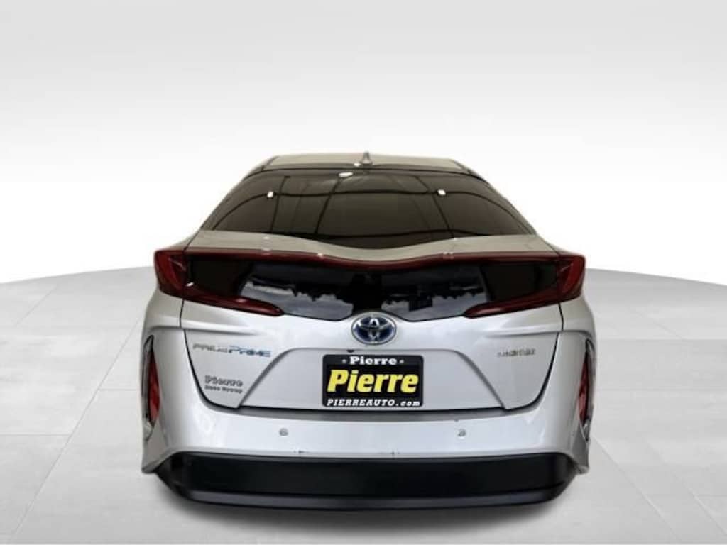 Used 2021 Toyota Prius Prime LE