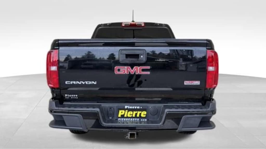 Used 2016 GMC Canyon 4WD SLE Truck