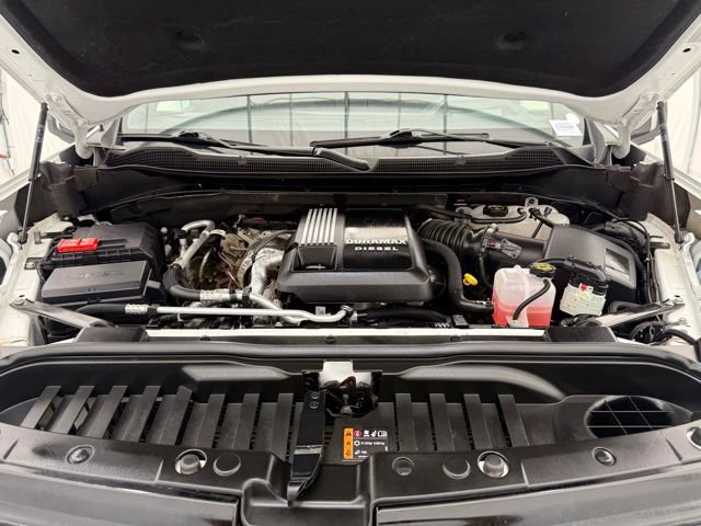 2024 Chevrolet Silverado 1500 ZR2 - Photo 9