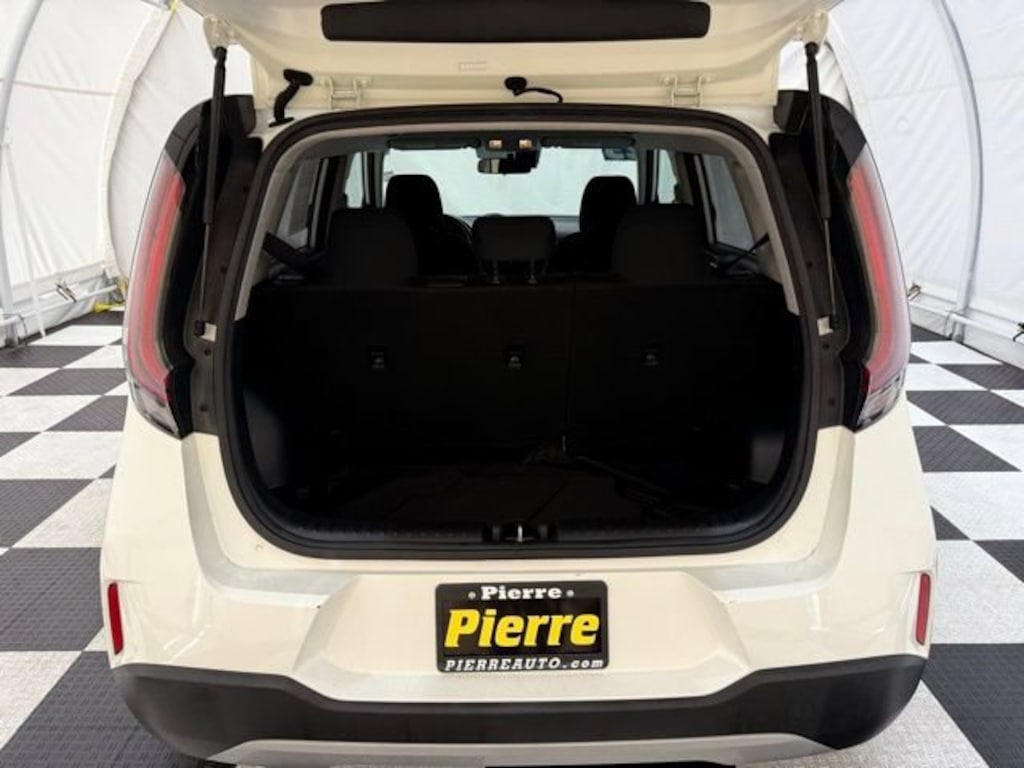 Used 2023 Kia Soul LX