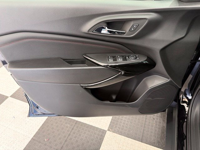 2026 Chevrolet Trax RS - Photo 14