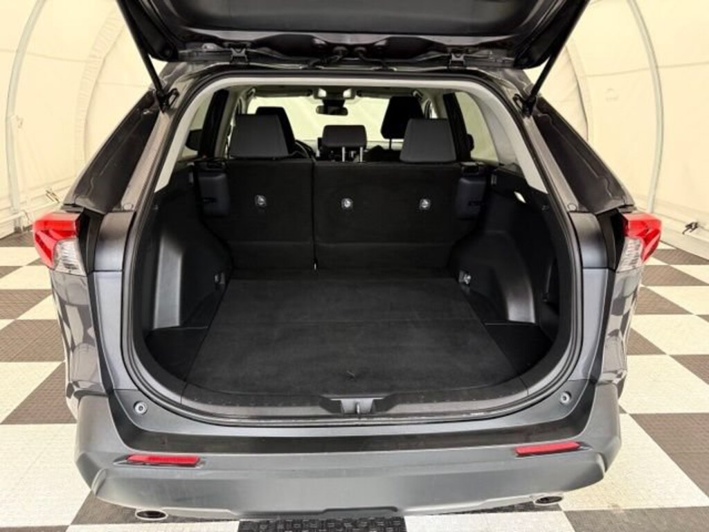 Used 2025 Toyota RAV4 XLE