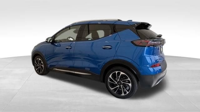 Used 2023 Chevrolet Bolt EUV Premier with VIN 1G1FZ6S07P4102228 for sale in Seattle, WA