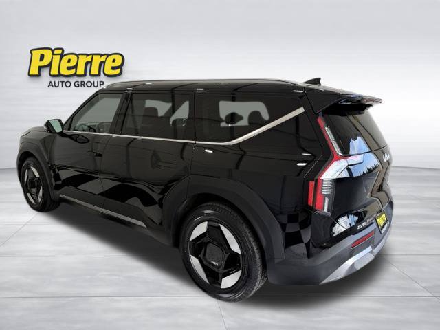 Used 2024 Kia EV9 Wind