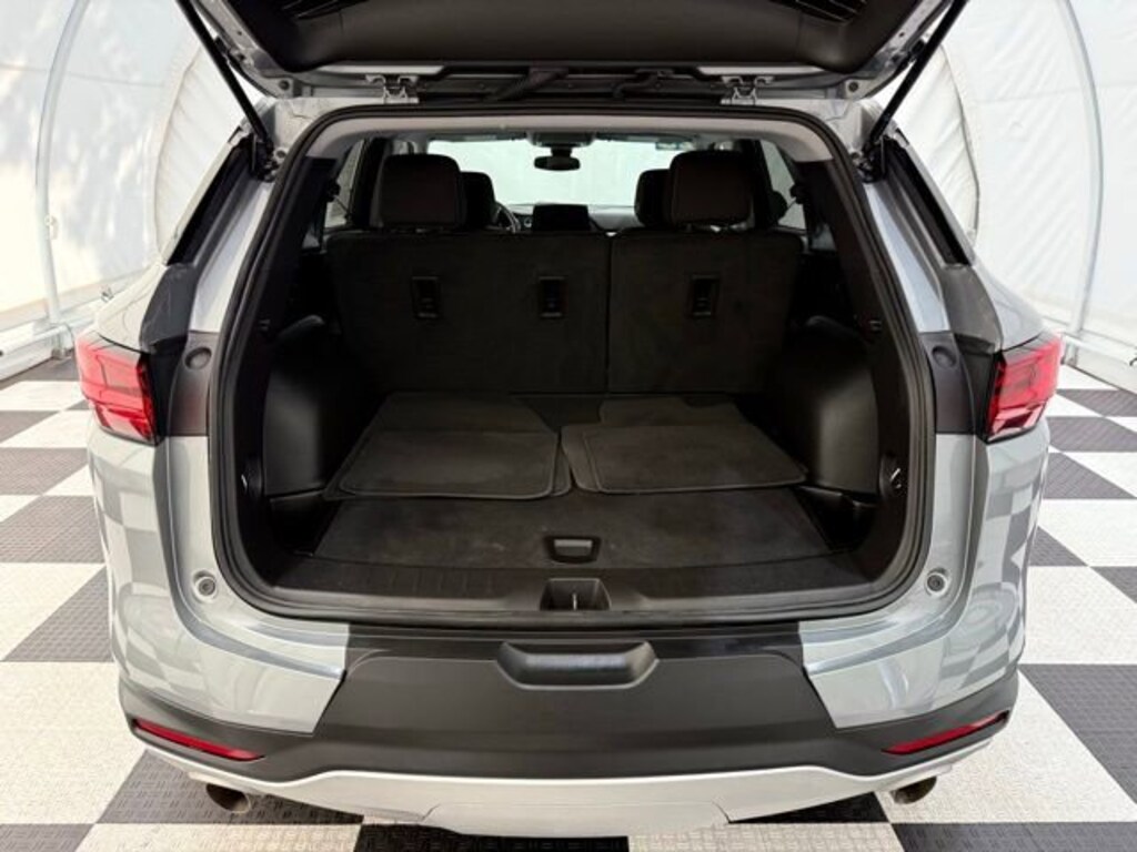 Used 2025 Chevrolet Blazer 2LT SUV