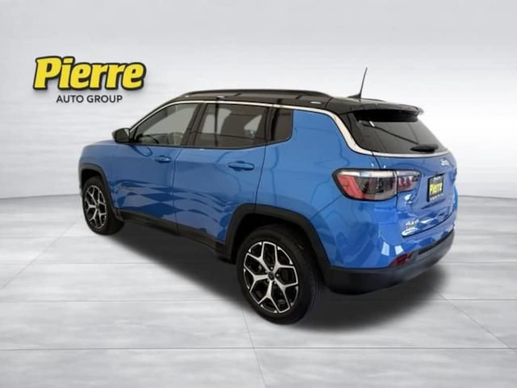 Used 2025 Jeep Compass Limited